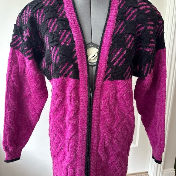 kittyhawk Sweaters - Vintage 80s/90s Kitty Hawk Pink & Black Chunky Knit Zip Up Cardigan Colorblock